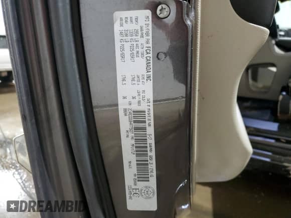 2017 Dodge Grand Caravan Crew Plus с VIN 2C4RDGDG8HR775627, выставлен на аукционе Copart как лот 70788514 с пробегом 119 584 миль миль и На запчасти • Non repairable. История ставок и продаж доступна на DreamBid. Изображение 13.