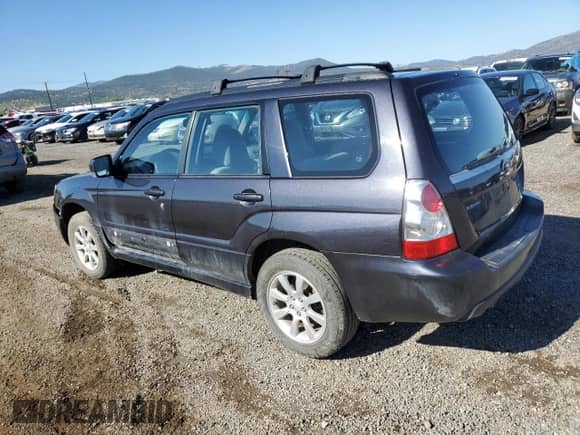 2008 Subaru Forester X with VIN JF1SG65648H717069, listed as a Copart auction lot 55574385 with 117,494 mi miles and Clean title. Bid and sale history available at DreamBid. Image 2.