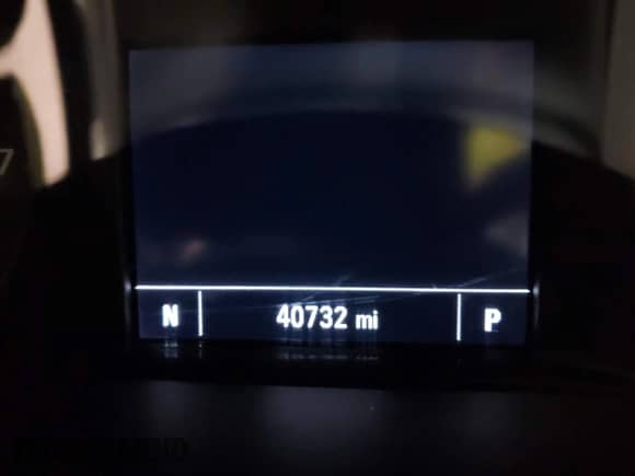 2022 Chevrolet Traverse LS z VIN 1GNEVFKW3NJ100968, wystawiony jako IAAI lot #42554987 z przebiegiem 40 732 mil mil oraz . Historia ofert i sprzedaży dostępna na DreamBid. Obrazek 15.