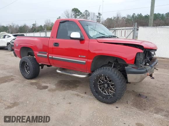 1999 Chevrolet Silverado 1500 LS z VIN 1GCEK14T4XZ200041, wystawiony jako IAAI lot #41475530 z przebiegiem 228 939 mil mil oraz . Historia ofert i sprzedaży dostępna na DreamBid. Obrazek 1.