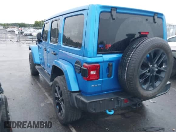 2022 Jeep Wrangler Unlimited Sahara с VIN 1C4JJXP66NW275297, выставлен на аукционе IAAI как лот 42916371 с пробегом 36 142 миль миль и . История ставок и продаж доступна на DreamBid. Изображение 3.