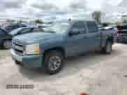 2007 Chevrolet Silverado 1500 LS с VIN 2GCEK13C271705585, выставлен на аукционе Copart как лот 57835875 с пробегом 369 854 миль миль и Чистый • Clean title. История ставок и продаж доступна на DreamBid. Изображение 1.