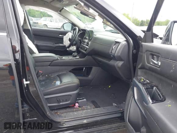 2022 Nissan Pathfinder с VIN 5N1DR3CE2NC225098, выставлен на аукционе IAAI как лот 42370606 с пробегом 40 288 миль миль и . История ставок и продаж доступна на DreamBid. Изображение 5.