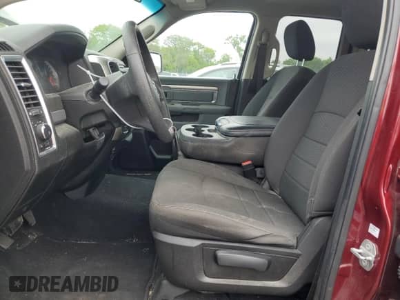 2019 Ram 1500 Warlock с VIN 1C6RR7GG8KS670662, выставлен на аукционе Copart как лот 56727955 с пробегом 97 915 миль миль и Списание • Salvage title. История ставок и продаж доступна на DreamBid. Изображение 7.