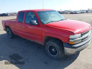 1999 Chevrolet Silverado 1500 LS with VIN 1GCEK19T7XE203984, listed as a IAAI auction lot 42092731 with 311,356 mi miles and . Bid and sale history available at DreamBid. Image 1.