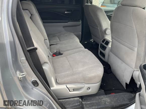 2019 Honda Pilot EX with VIN 5FNYF5H3XKB045688, listed as a Copart auction lot 45566615 with 51,110 mi miles and Clean title. Bid and sale history available at DreamBid. Image 6.