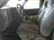 2006 GMC Sierra 1500 SLE1 z VIN 2GTEK19B661263116, wystawiony jako Copart lot #70744435 z przebiegiem 146 843 mil mil oraz Szkoda całkowita • Salvage title. Historia ofert i sprzedaży dostępna na DreamBid. Obrazek 7.