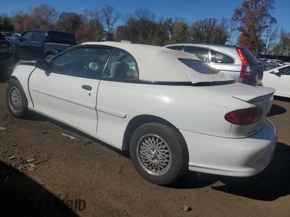 1998 Chevrolet Cavalier Z24 с VIN 4G1JF32T5WB905995, выставлен на аукционе Copart как лот 74454004 с пробегом Не указан миль и Списание • Salvage title. История ставок и продаж доступна на DreamBid. Изображение 2.