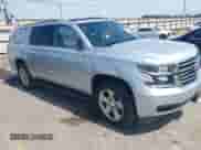 2018 Chevrolet Suburban LT z VIN 1GNSCHKC7JR317414, wystawiony jako IAAI lot #42874214 z przebiegiem 98 281 mil mil oraz . Historia ofert i sprzedaży dostępna na DreamBid. Obrazek 1.