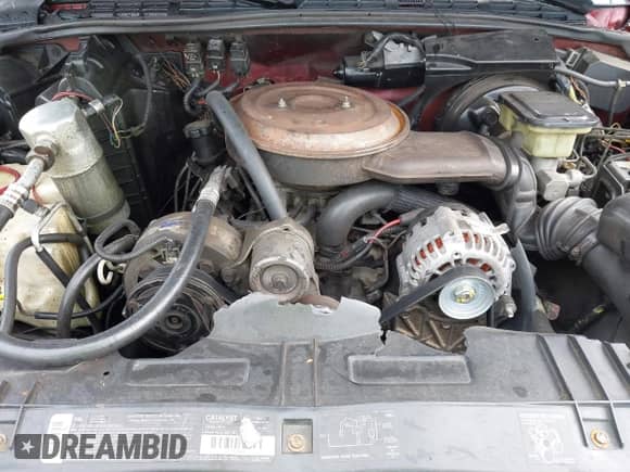 1995 Chevrolet S-10 LS z VIN 1GCCS19Z7S8160363, wystawiony jako IAAI lot #42789220 z przebiegiem 454 199 mil mil oraz . Historia ofert i sprzedaży dostępna na DreamBid. Obrazek 9.