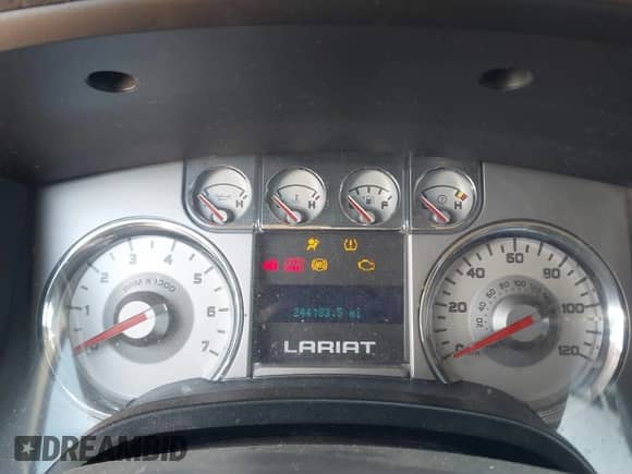 2009 Ford F-150 XL z VIN 1FTPW12V09FA78624, wystawiony jako IAAI lot #43247142 z przebiegiem 244 183 mil mil oraz . Historia ofert i sprzedaży dostępna na DreamBid. Obrazek 7.