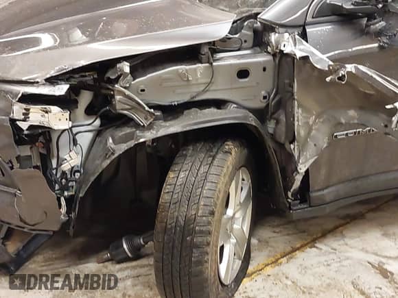 2022 Jeep Compass Altitude with VIN 3C4NJDBB3NT126047, listed as a IAAI auction lot 41570980 with 39,896 mi miles and . Bid and sale history available at DreamBid. Image 6.