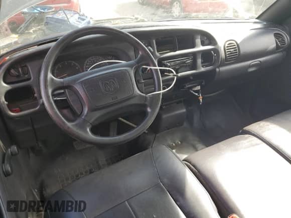 2002 Dodge 2500 with VIN 3B7KC26Z02M259587, listed as a Copart auction lot 66358815 with 154,030 mi miles and Clean title. Bid and sale history available at DreamBid. Image 8.