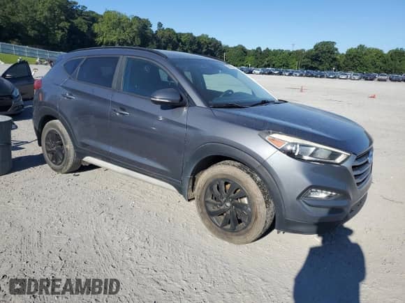 2017 Hyundai Tucson SE с VIN KM8J33A42HU472599, выставлен на аукционе Copart как лот 70547825 с пробегом 78 009 миль миль и Списание • Salvage title. История ставок и продаж доступна на DreamBid. Изображение 4.