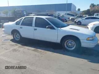 1996 Chevrolet Caprice 1SA Special Value z VIN 1G1BL52P0TR108361, wystawiony jako IAAI lot #41382798 z przebiegiem 111 577 mil mil oraz . Historia ofert i sprzedaży dostępna na DreamBid. Obrazek 1.