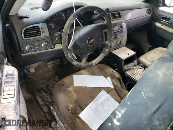 2012 Chevrolet Tahoe Commercial с VIN 1GNSK2E03CR311842, выставлен на аукционе Copart как лот 62936055 с пробегом Не указан миль и Списание • Salvage title. История ставок и продаж доступна на DreamBid. Изображение 8.