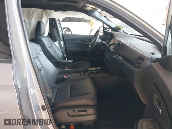 2021 Honda Passport Elite z VIN 5FNYF8H01MB040129, wystawiony jako IAAI lot #42997548 z przebiegiem 38 787 mil mil oraz . Historia ofert i sprzedaży dostępna na DreamBid. Obrazek 5.