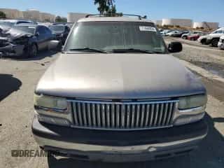 2002 Chevrolet Suburban LT z VIN 3GNEC16ZX2G333403, wystawiony jako Copart lot #71468904 z przebiegiem Nie podano mil oraz Szkoda całkowita • Salvage title. Historia ofert i sprzedaży dostępna na DreamBid. Obrazek 5.