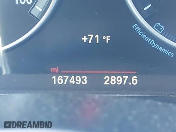 2015 BMW 5 Series 550i с VIN WBAKN9C56FD961027, выставлен на аукционе IAAI как лот 42653452 с пробегом 167 493 миль миль и . История ставок и продаж доступна на DreamBid. Изображение 15.