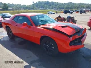 2021 Dodge Challenger SXT с VIN 2C3CDZGG0MH614366, выставлен на аукционе IAAI как лот 43228762 с пробегом 47 728 миль миль и . История ставок и продаж доступна на DreamBid. Изображение 1.