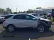 2021 Chevrolet Equinox LT с VIN 2GNAXUEV5M6147978, выставлен на аукционе IAAI как лот 42355237 с пробегом 94 207 миль миль и . История ставок и продаж доступна на DreamBid. Изображение 13.