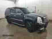2012 Cadillac Escalade Luxury с VIN 1GYS4BEF1CR273500, выставлен на аукционе Copart как лот 56650745 с пробегом 186 492 миль миль и Списание • Salvage title. История ставок и продаж доступна на DreamBid. Изображение 4.