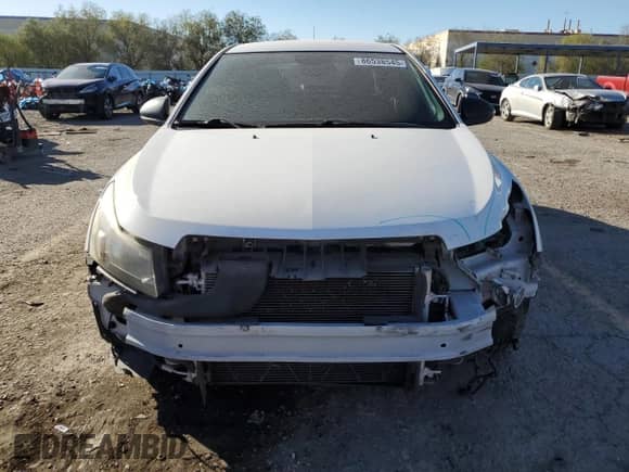 2014 Chevrolet Cruze LS с VIN 1G1PA5SH0E7201948, выставлен на аукционе Copart как лот 86538545 с пробегом 151 165 миль миль и Списание • Salvage title. История ставок и продаж доступна на DreamBid. Изображение 5.