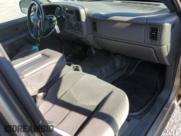 2003 GMC Sierra 1500 SLE с VIN 1GTEC14V23Z206235, выставлен на аукционе Copart как лот 69320094 с пробегом 132 111 миль миль и Списание • Salvage title. История ставок и продаж доступна на DreamBid. Изображение 8.