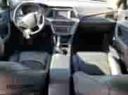 2017 Hyundai Sonata Sport с VIN 5NPE34AF3HH470819, выставлен на аукционе Copart как лот 81967835 с пробегом 102 815 миль миль и Списание • Salvage title. История ставок и продаж доступна на DreamBid. Изображение 8.