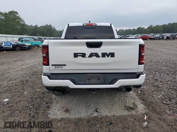 2025 Ram 1500 Big Horn z VIN 1C6RREFP5SN637607, wystawiony jako Copart lot #69922795 z przebiegiem 23 565 mil mil oraz Szkoda całkowita • Salvage title. Historia ofert i sprzedaży dostępna na DreamBid. Obrazek 6.