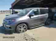 2017 Honda Pilot EX с VIN 5FNYF5H31HB009896, выставлен на аукционе Copart как лот 70222605 с пробегом 271 413 миль миль и Списание • Salvage title. История ставок и продаж доступна на DreamBid. Изображение 1.