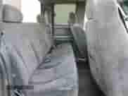 2000 Chevrolet Silverado 2500 LS с VIN 1GCGK29U8YZ106164, выставлен на аукционе Copart как лот 87706025 с пробегом Не указан миль и Списание • Salvage title. История ставок и продаж доступна на DreamBid. Изображение 10.