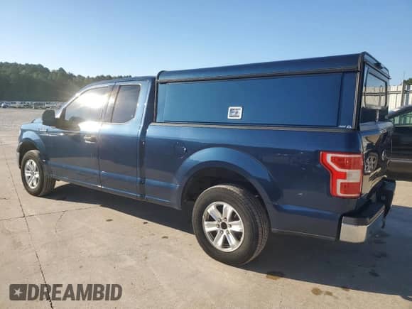 2020 Ford F-150 XLT z VIN 1FTEX1C52LFC11023, wystawiony jako Copart lot #85873775 z przebiegiem 185 117 mil mil oraz Czysty tytuł • Clean title. Historia ofert i sprzedaży dostępna na DreamBid. Obrazek 2.