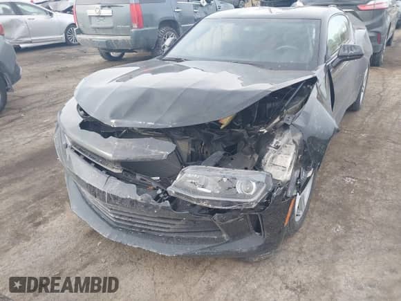 2018 Chevrolet Camaro 1LS с VIN 1G1FA1RX7J0103200, выставлен на аукционе IAAI как лот 41444951 с пробегом 9 678 миль миль и . История ставок и продаж доступна на DreamBid. Изображение 6.