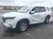 2025 Honda Pilot EX-L с VIN 5FNYG1H47SB100841, выставлен на аукционе IAAI как лот 42239454 с пробегом 2 488 миль миль и . История ставок и продаж доступна на DreamBid. Изображение 2.
