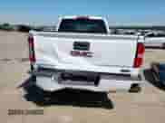 2018 GMC Sierra 1500 z VIN 1GTR1LEC6JZ112842, wystawiony jako Copart lot #70846185 z przebiegiem 71 178 mil mil oraz Szkoda całkowita • Salvage title. Historia ofert i sprzedaży dostępna na DreamBid. Obrazek 6.