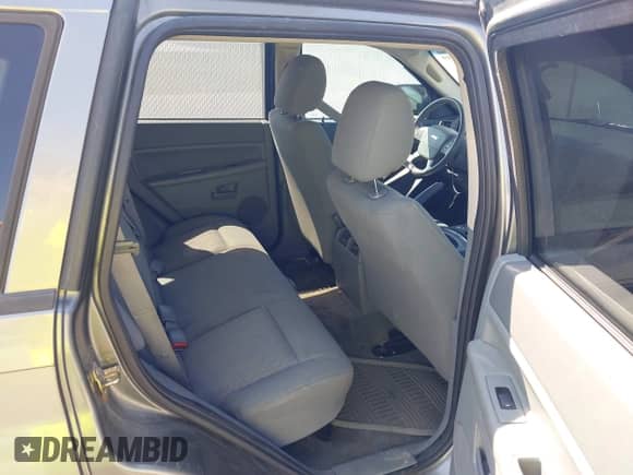 2007 Jeep Grand Cherokee Laredo с VIN 1J8GS48K97C641381, выставлен на аукционе IAAI как лот 43197759 с пробегом 206 737 миль миль и . История ставок и продаж доступна на DreamBid. Изображение 8.