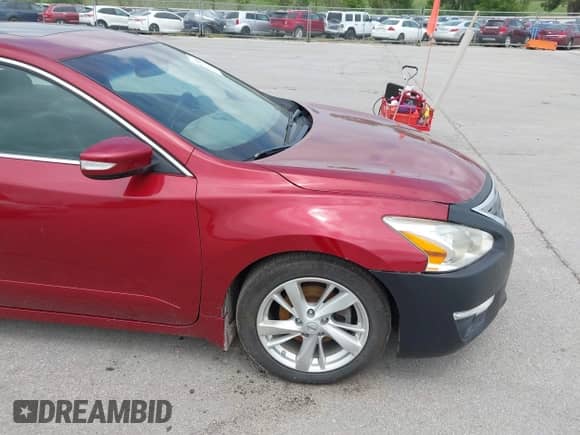 2015 Nissan Altima S с VIN 1N4AL3AP7FC131741, выставлен на аукционе IAAI как лот 42758155 с пробегом 127 651 миль миль и . История ставок и продаж доступна на DreamBid. Изображение 13.