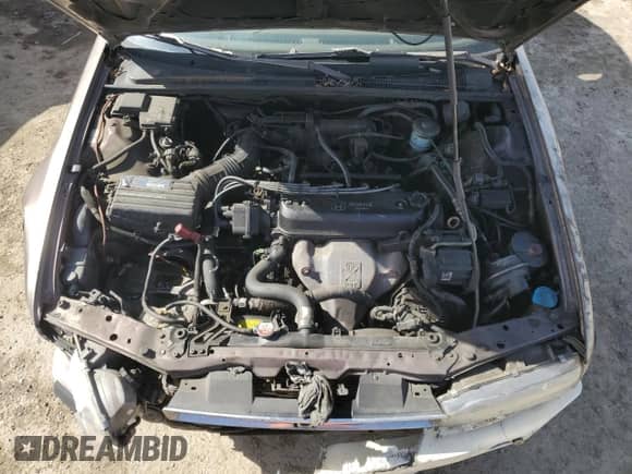 1990 Honda Accord LX z VIN JHMCB7659LC064137, wystawiony jako Copart lot #45761615 z przebiegiem 382 195 mil mil oraz Nie do naprawy • Non repairable. Historia ofert i sprzedaży dostępna na DreamBid. Obrazek 11.