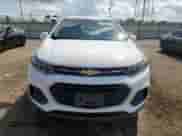 2019 Chevrolet Trax LS с VIN 3GNCJNSBXKL334975, выставлен на аукционе Copart как лот 70261645 с пробегом 55 950 миль миль и Списание • Salvage title. История ставок и продаж доступна на DreamBid. Изображение 5.