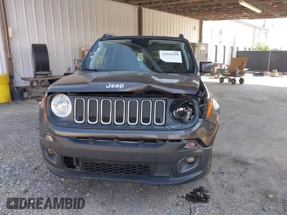 2018 Jeep Renegade Latitude with VIN ZACCJABB8JPH27476, listed as a IAAI auction lot 43292398 with 124,850 mi miles and . Bid and sale history available at DreamBid. Image 12.