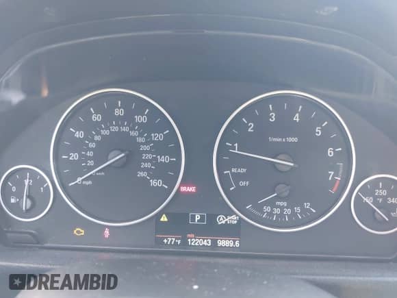 2013 BMW 3 Series 328i xDrive с VIN WBA3B3C57DF539697, выставлен на аукционе IAAI как лот 42665882 с пробегом 122 043 миль миль и . История ставок и продаж доступна на DreamBid. Изображение 7.