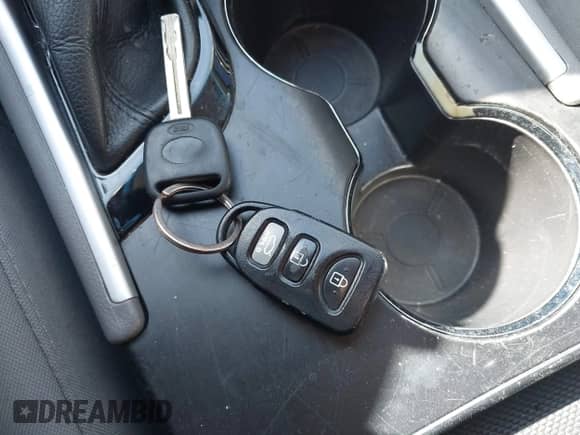 2013 Hyundai Sonata GLS with VIN 5NPEB4AC6DH761771, listed as a IAAI auction lot 43485442 with 141,369 mi miles and . Bid and sale history available at DreamBid. Image 11.