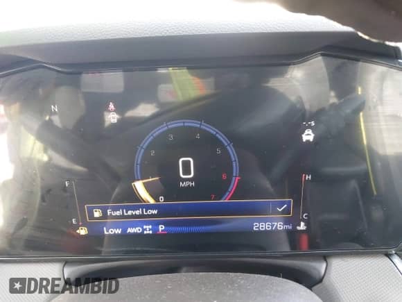 2024 Chevrolet TrailBlazer ACTIV z VIN KL79MSSL4RB076964, wystawiony jako IAAI lot #41813583 z przebiegiem 28 676 mil mil oraz . Historia ofert i sprzedaży dostępna na DreamBid. Obrazek 7.