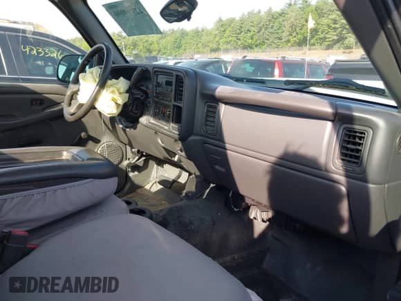 2006 Chevrolet Silverado 1500 Work Truck z VIN 3GCEC14X36G274209, wystawiony jako IAAI lot #42309990 z przebiegiem 68 514 mil mil oraz . Historia ofert i sprzedaży dostępna na DreamBid. Obrazek 5.