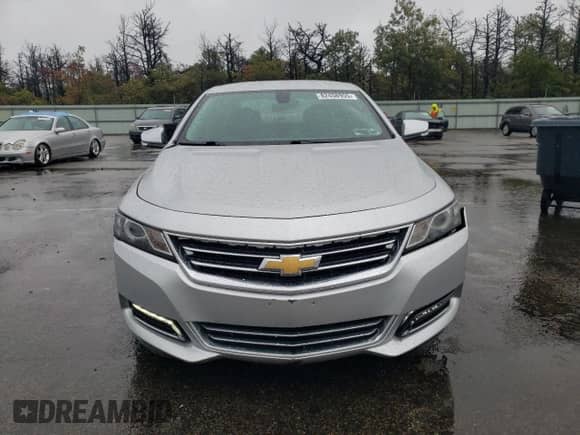 2018 Chevrolet Impala Premier z VIN 2G1125S35J9150253, wystawiony jako Copart lot #82458955 z przebiegiem 111 064 mil mil oraz Szkoda całkowita • Salvage title. Historia ofert i sprzedaży dostępna na DreamBid. Obrazek 5.