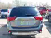 2020 Mitsubishi Outlander SE z VIN JA4AD3A3XLZ024187, wystawiony jako IAAI lot #41915579 z przebiegiem 119 722 mil mil oraz . Historia ofert i sprzedaży dostępna na DreamBid. Obrazek 16.