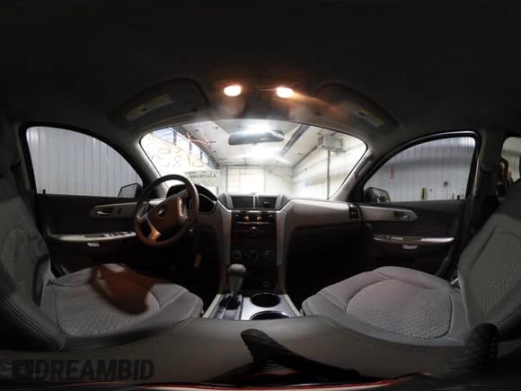 2010 Chevrolet Traverse LS z VIN 1GNLREED4AS105102, wystawiony jako IAAI lot #42628180 z przebiegiem 213 124 mil mil oraz . Historia ofert i sprzedaży dostępna na DreamBid. Obrazek 22.