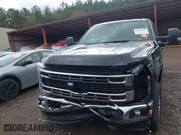 2026 Ford F-250 XL with VIN 1FT7W2BN6TEC24382, listed as a IAAI auction lot 43566771 with 451 mi miles and . Bid and sale history available at DreamBid. Image 12.