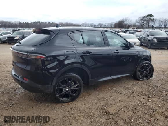 2023 Dodge Hornet GT z VIN ZACNDFAN0P3A00857, wystawiony jako Copart lot #47752865 z przebiegiem 27 244 mil mil oraz Czysty tytuł • Clean title. Historia ofert i sprzedaży dostępna na DreamBid. Obrazek 3.